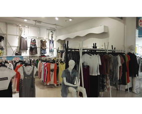 宛西明珠 裙舞飞扬——走进内乡县依佳精品服装店的时尚之旅