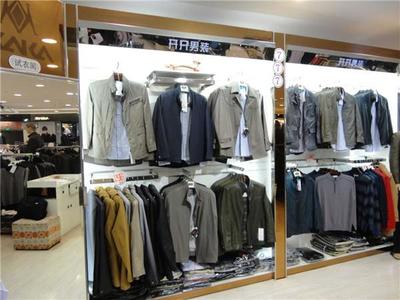 中华老字号焕发新生机 服饰零售巨头年销50万件，营收突破1.22亿